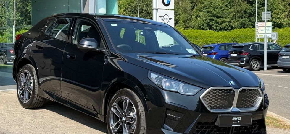 BMW iX2 2026