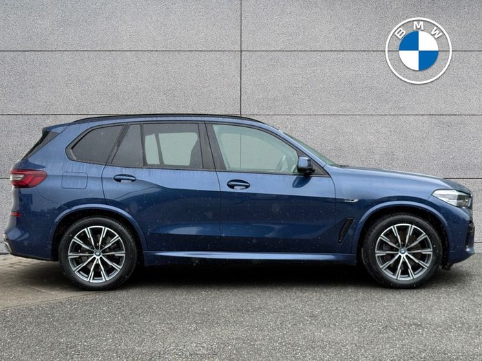 BMW X5 2022