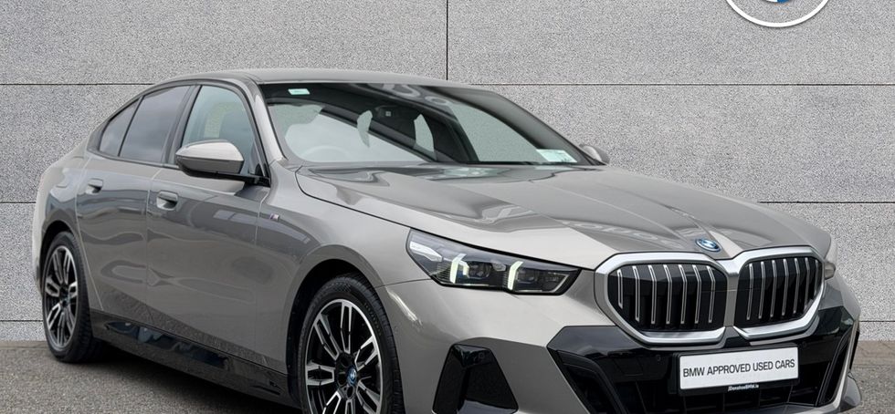 BMW 5 Series 2024