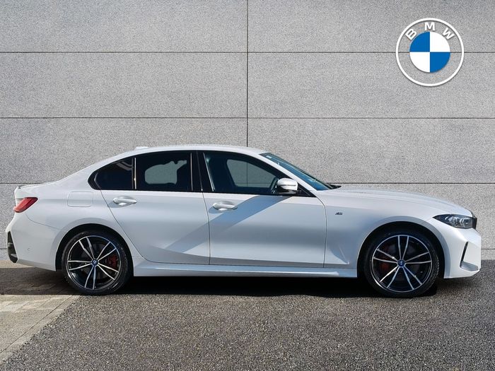 BMW 3 Series 2024