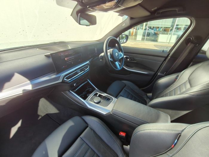 BMW 3 Series 2024