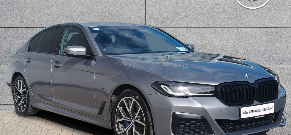 BMW 5 Series 2023
