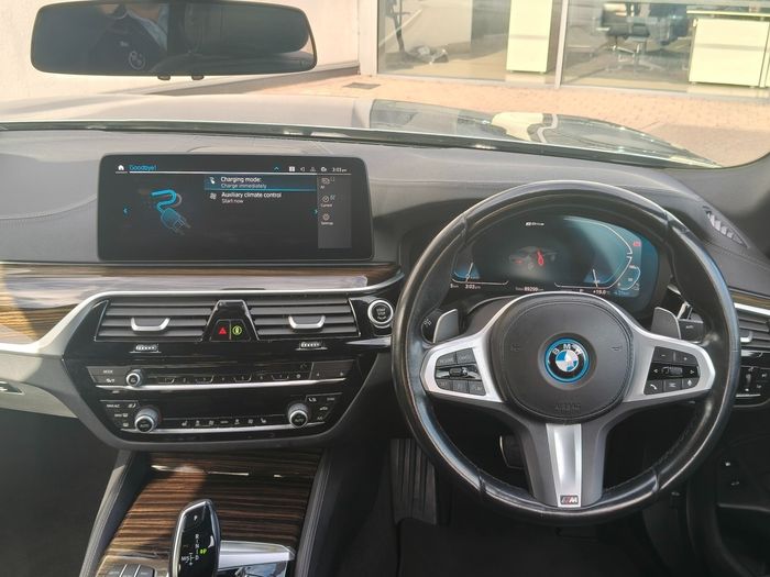 BMW 5 Series 2023