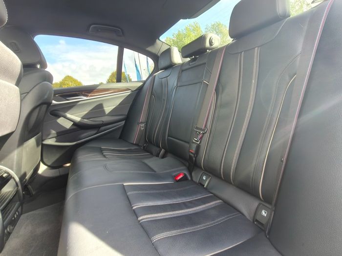 BMW 5 Series 2023