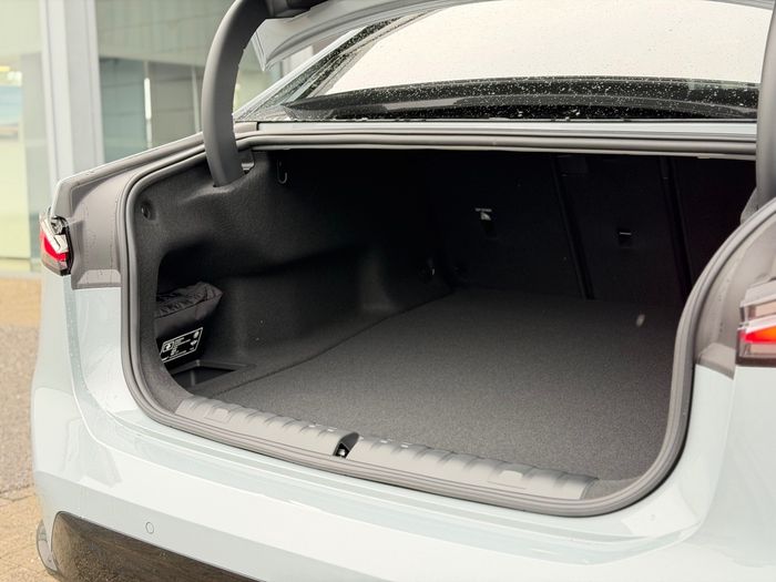 BMW i3 2027