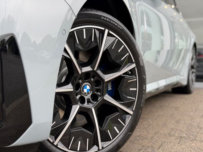 BMW i3 2027
