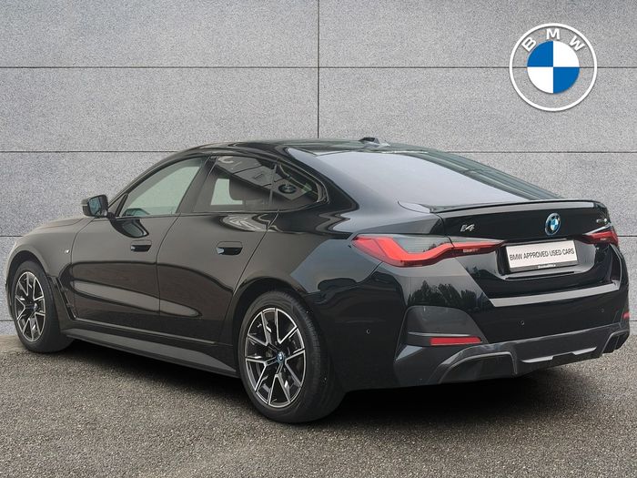 BMW i4 2023