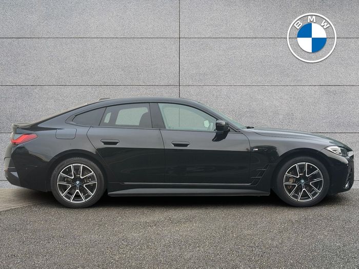 BMW i4 2023