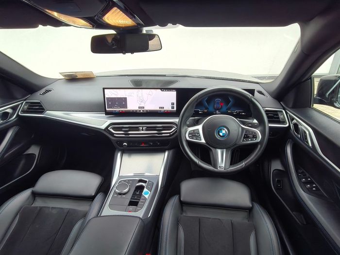 BMW i4 2023