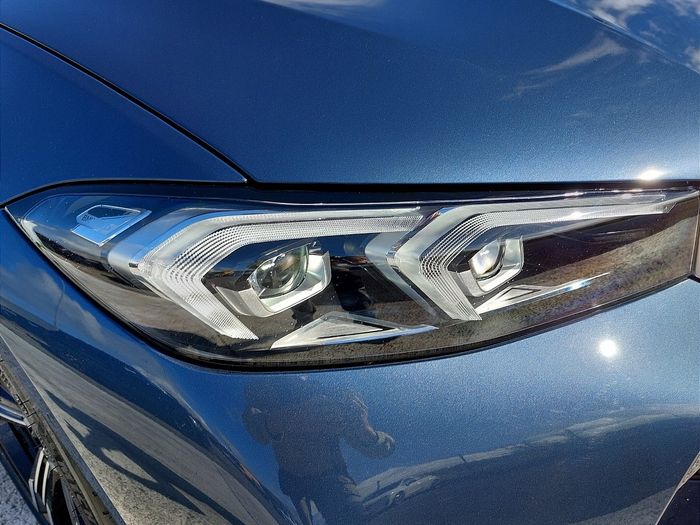 BMW 3 Series 2025