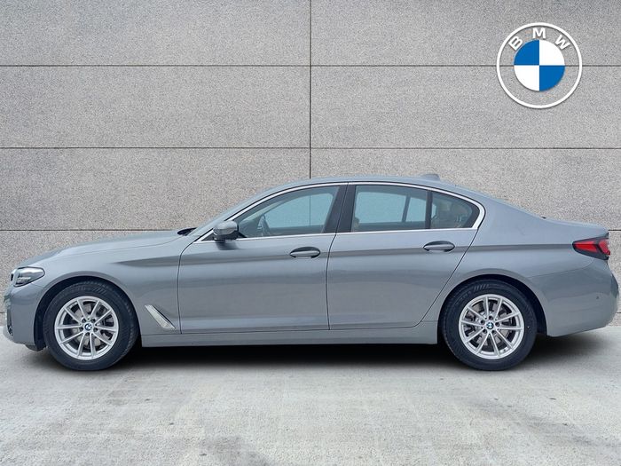 BMW 5 Series 2023