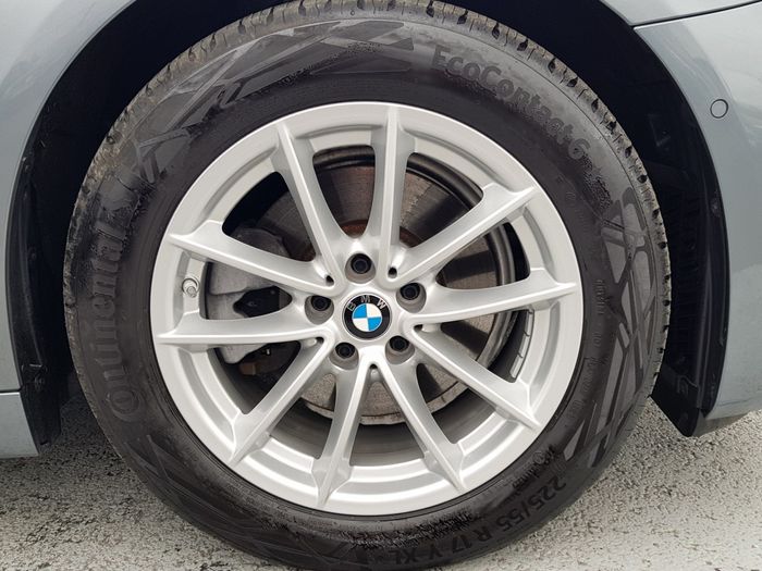 BMW 5 Series 2023