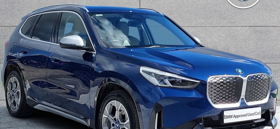 BMW iX1 2024