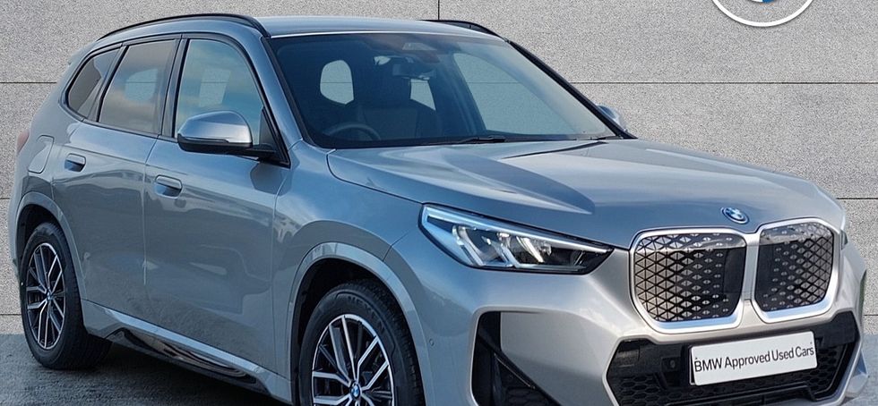BMW iX1 2026