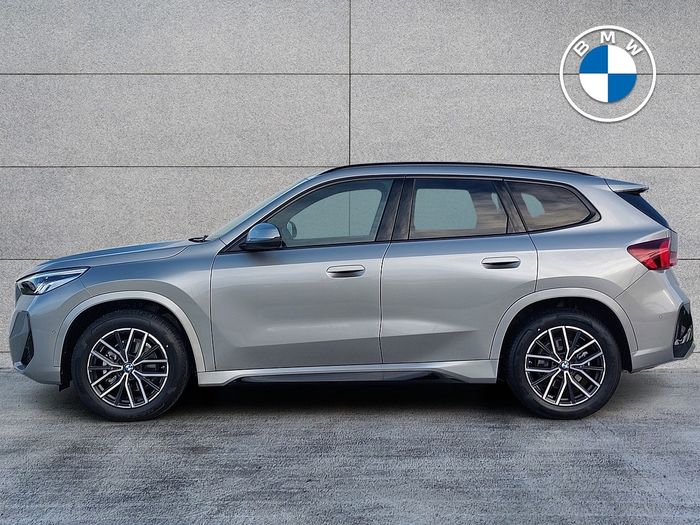 BMW iX1 2026