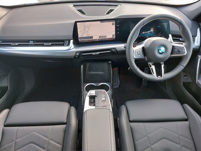 BMW iX1 2026