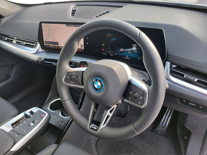 BMW iX1 2026