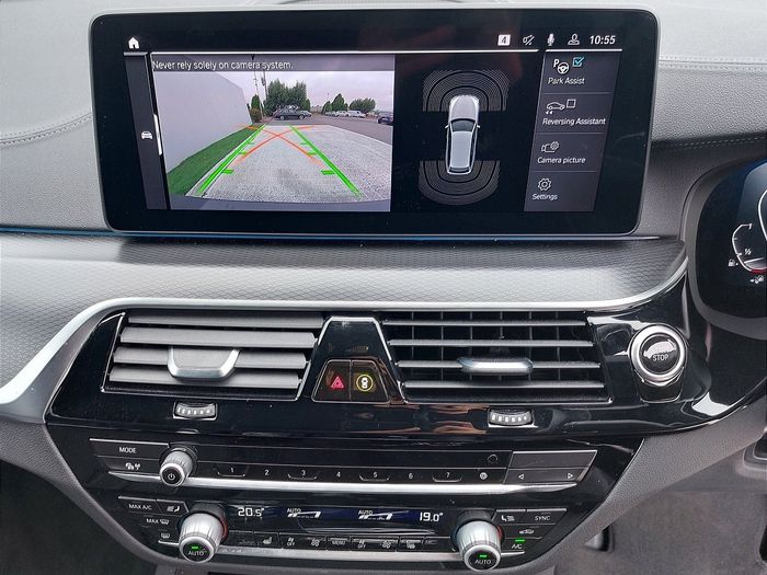 BMW 5 Series 2021