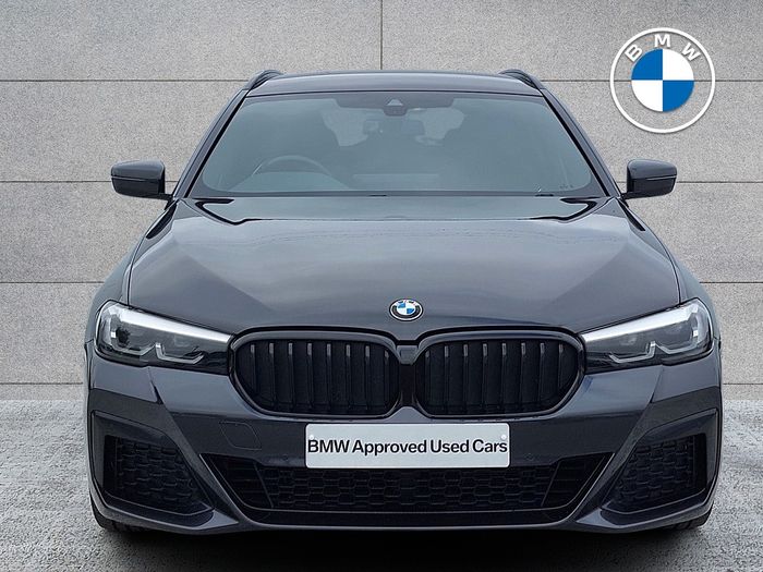 BMW 5 Series 2021