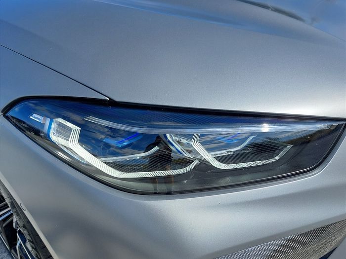BMW M8 2023
