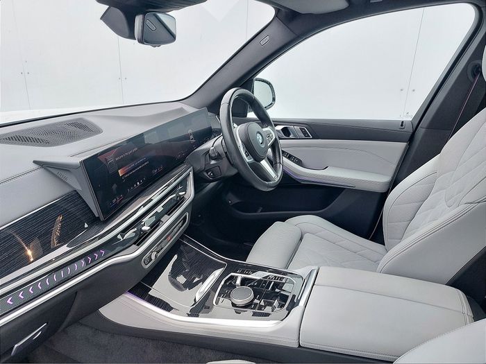 BMW X5 2023