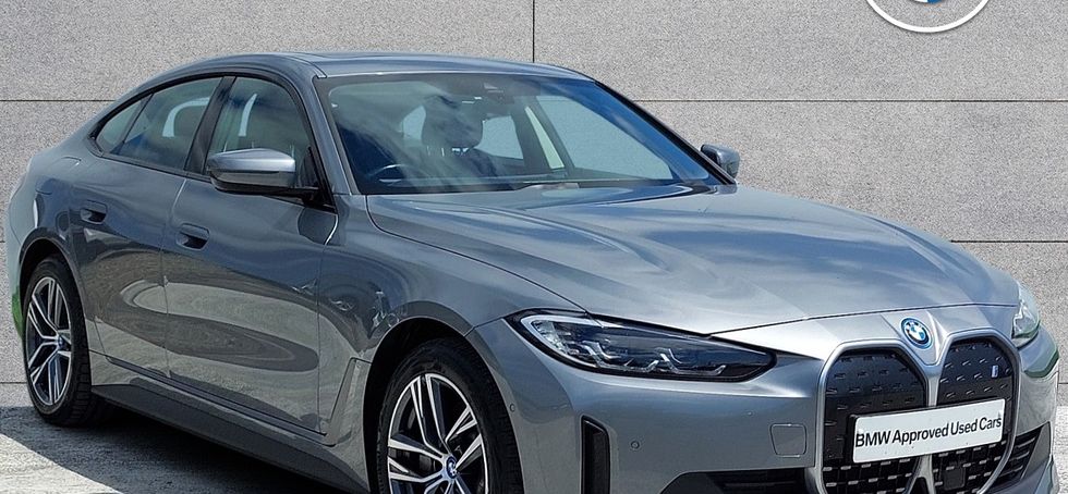 BMW i4 2023