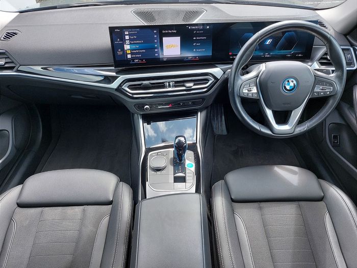 BMW i4 2023