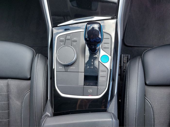 BMW i4 2023