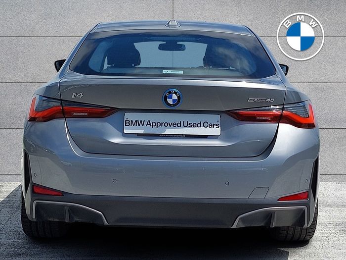 BMW i4 2023