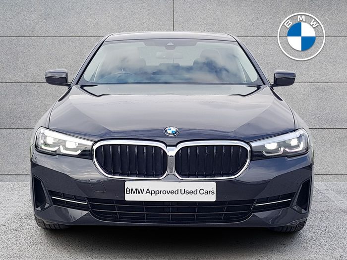 BMW 5 Series 2022