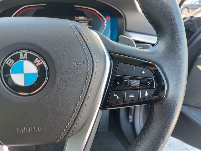 BMW 5 Series 2022
