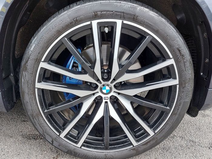 BMW X5 2022