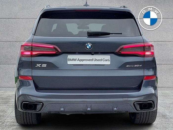 BMW X5 2022