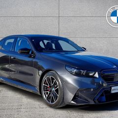 BMW M5 2025