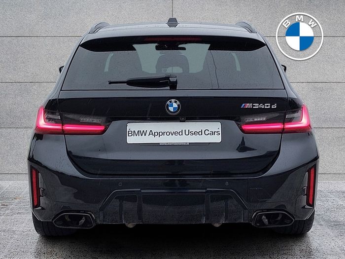BMW 3 Series 2023