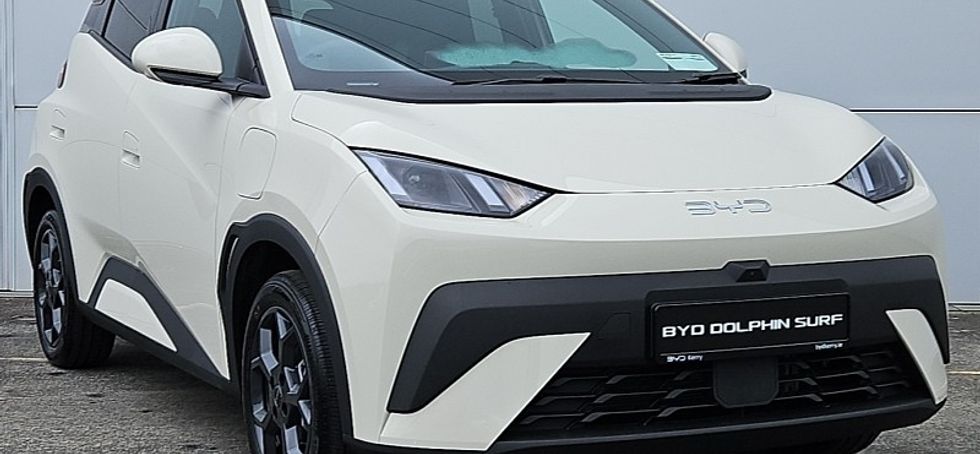 BYD DOLPHIN SURF 2026