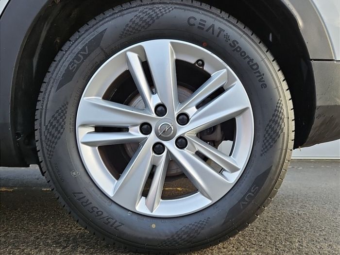 Opel GRANDLAND X 2021