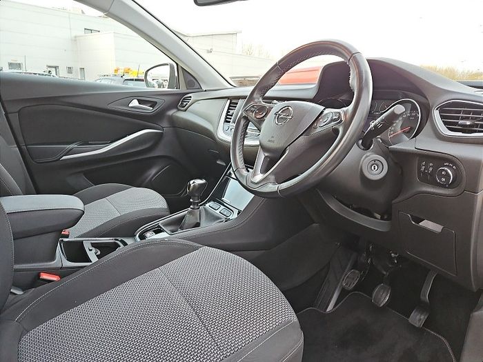 Opel GRANDLAND X 2021