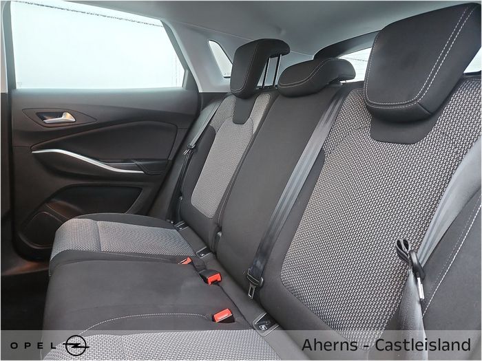 Opel GRANDLAND X 2024