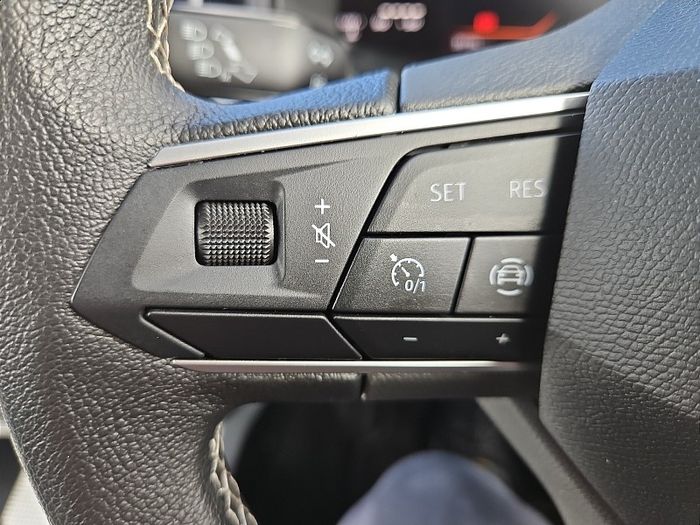 SEAT Arona 2023