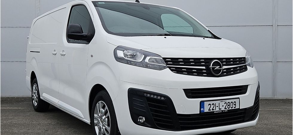 Opel Vivaro 2022