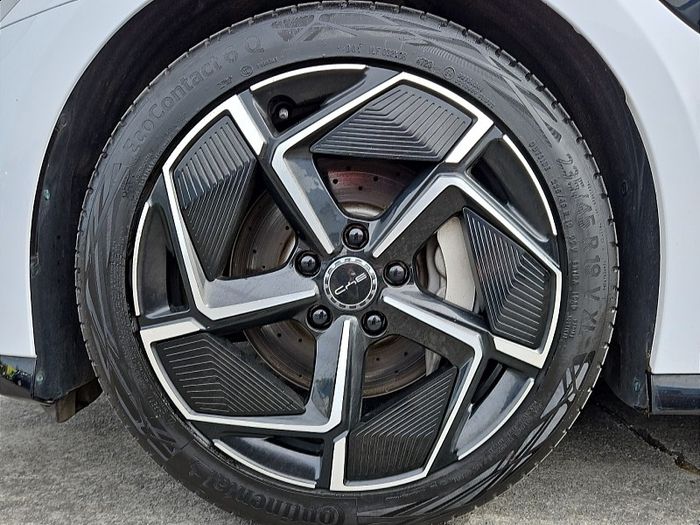 BYD SEAL 2025