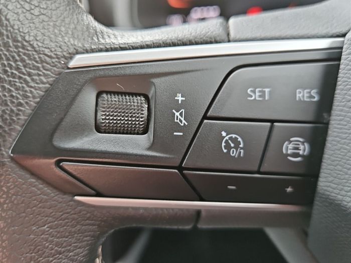SEAT Arona 2023