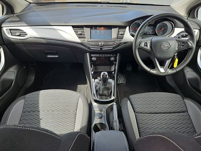 Opel Astra 2020