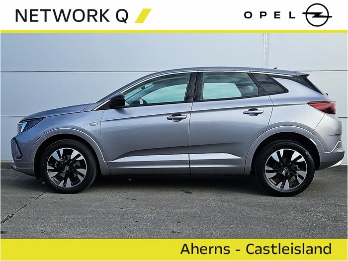 Opel GRANDLAND X 2024