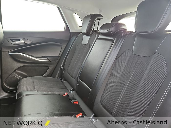 Opel GRANDLAND X 2024