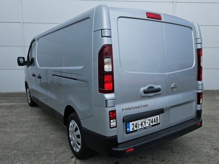 Nissan Primastar 2024