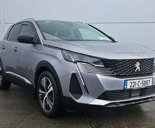 Peugeot 3008 2022