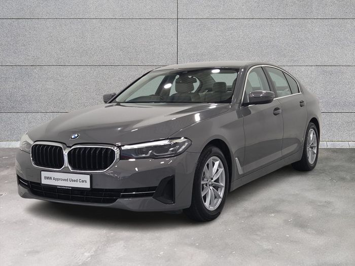 BMW 5 Series 2021