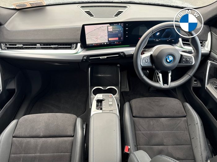 BMW iX2 2025